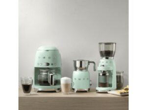 318209 1 drip coffee machine 50 s style dcf02pgeu pastel green smeg - قهوه ساز سبز پاستیلی اسمگ مدل DCF02PG