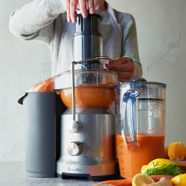 webimage 5DBD3A95 5A65 41D6 A40DC3EE4384EFB3 - آب‌میوه‌گیری سیج The Nutri Juicer Cold BJE430SIL