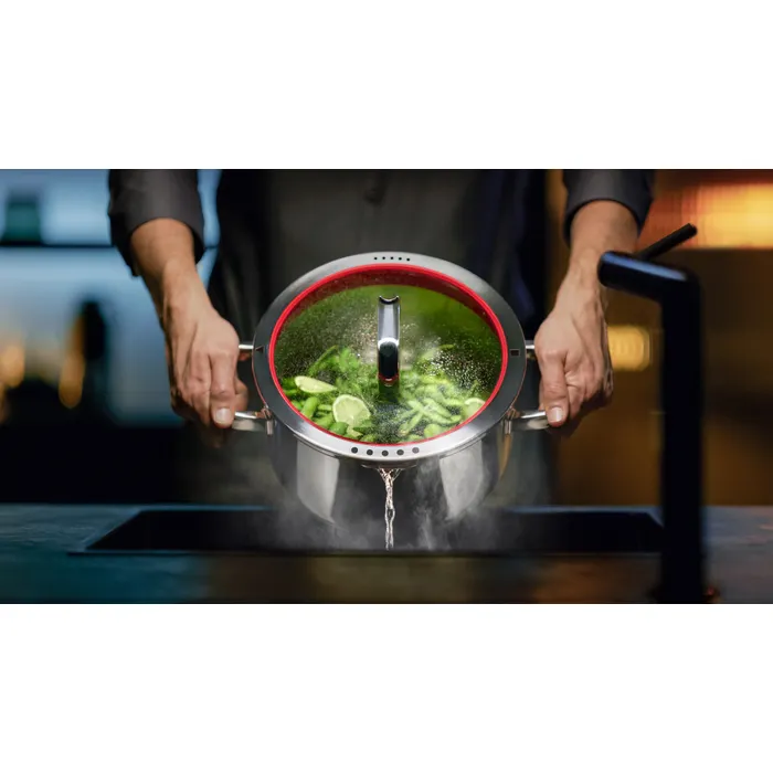 824ce4cb 3646 4578 ab81f1e65be10390 696ff880 8900547704 20250530 071848 - سرویس قابلمه 9 پارچه دبلیو ام اف Function 4 Red